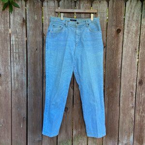 Vintage 1990's Bill Blass Easy Fit Petit High-waisted Jeans Sz 12 P